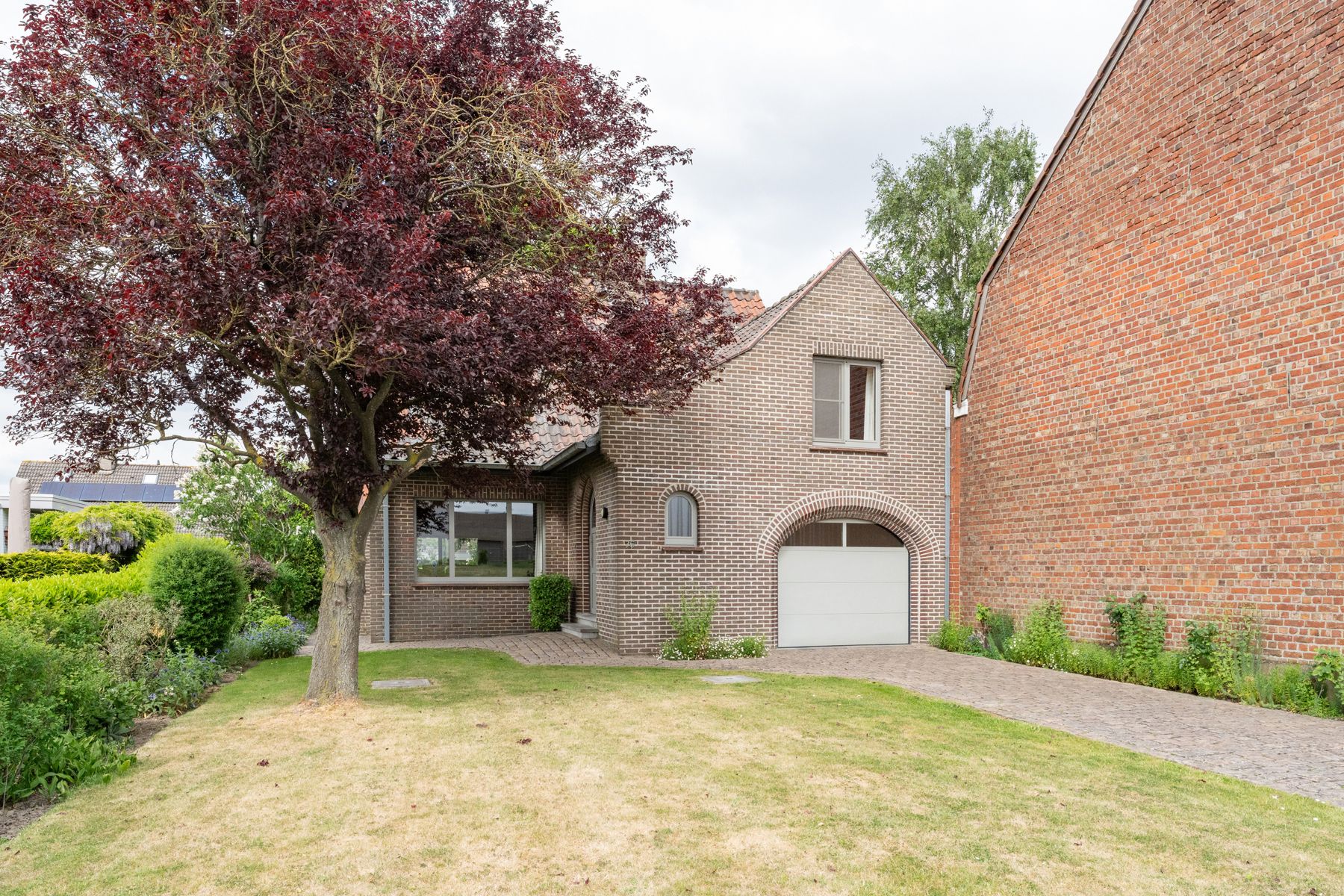 Charmante en rustig gelegen woning op 583 m² foto 26
