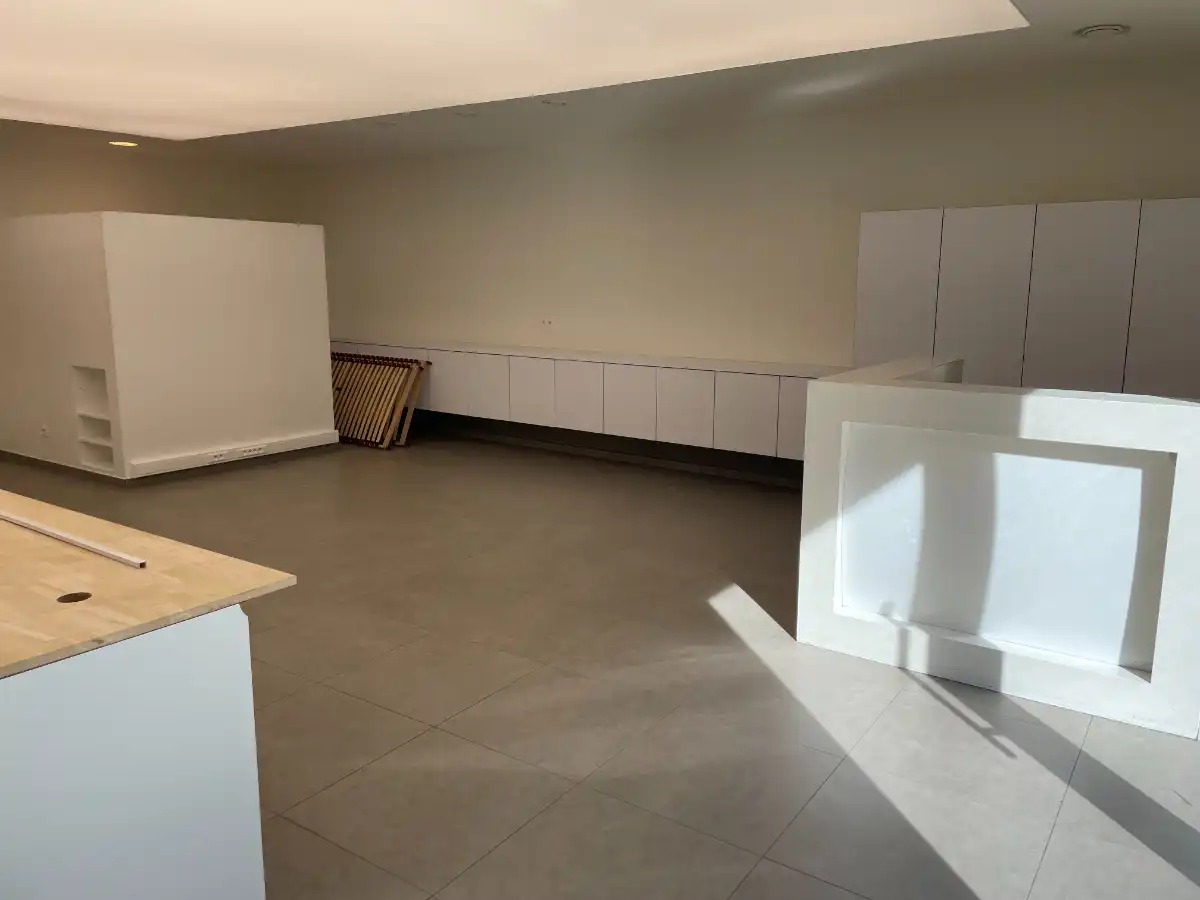 91m2 KANTOOR / PRAKTIJKRUIMTE foto 14