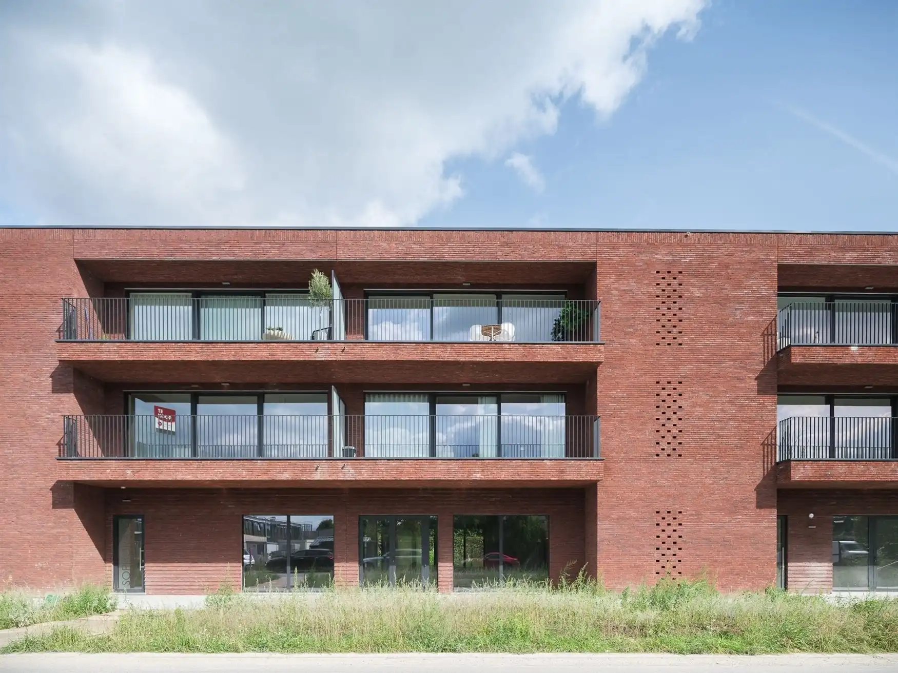 Ruim appartement met 2 leefterrassen foto 20