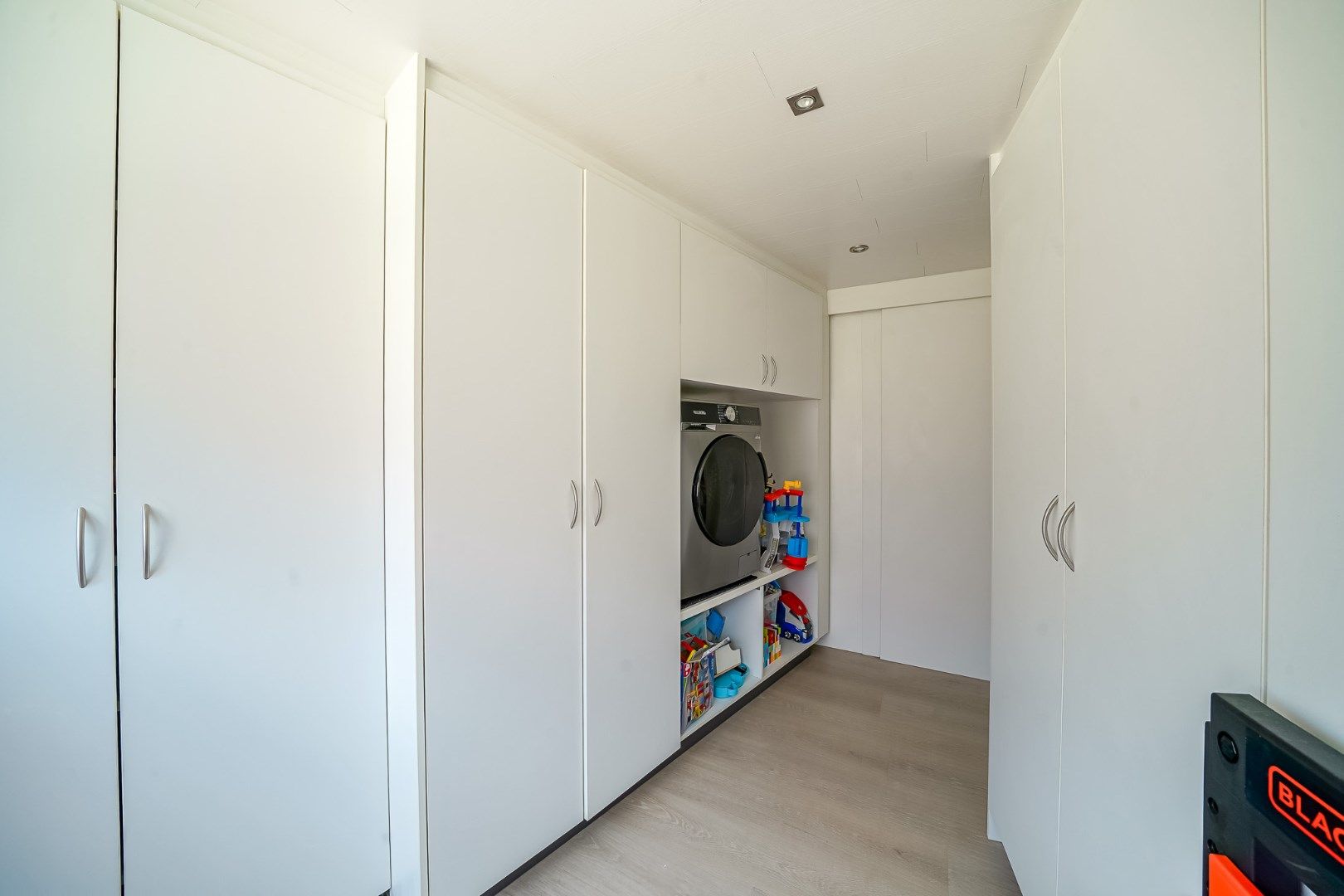 Instapklare rijwoning met 3 slaapkamers in centrum Oudenburg foto 21