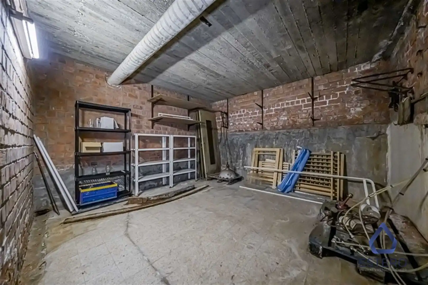 commerciële ruimte met appartement foto 13