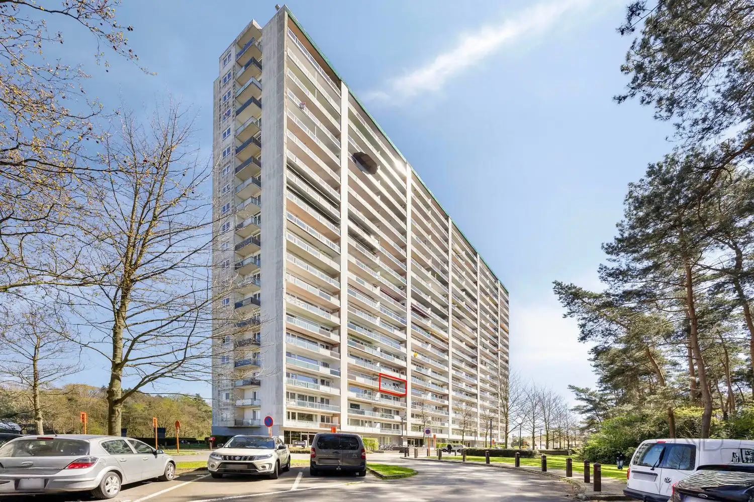 ZONNEWEELDE GENK 2 slaapkamer appartement met extra berging en garage foto 2