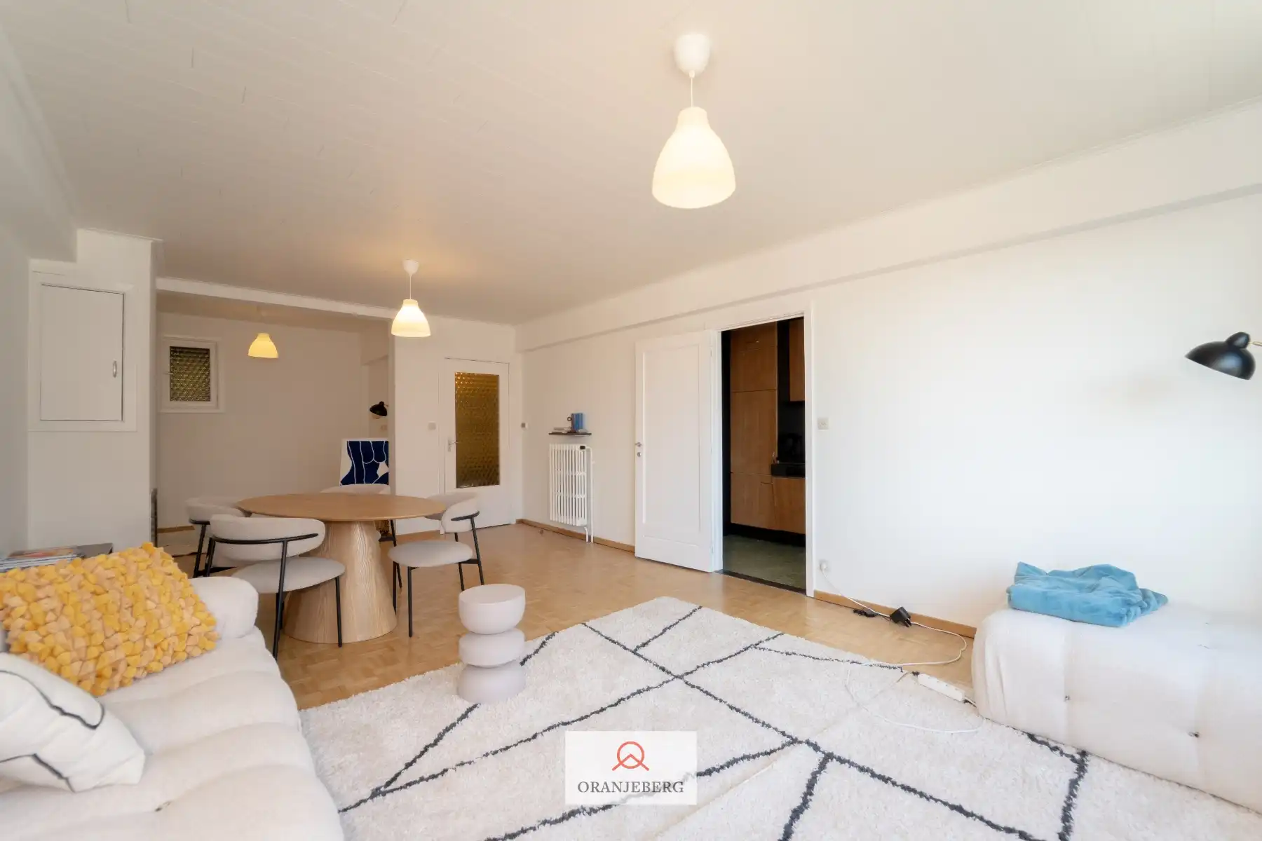 2 slaapkamerappartement met zicht op Zuidpark foto 9