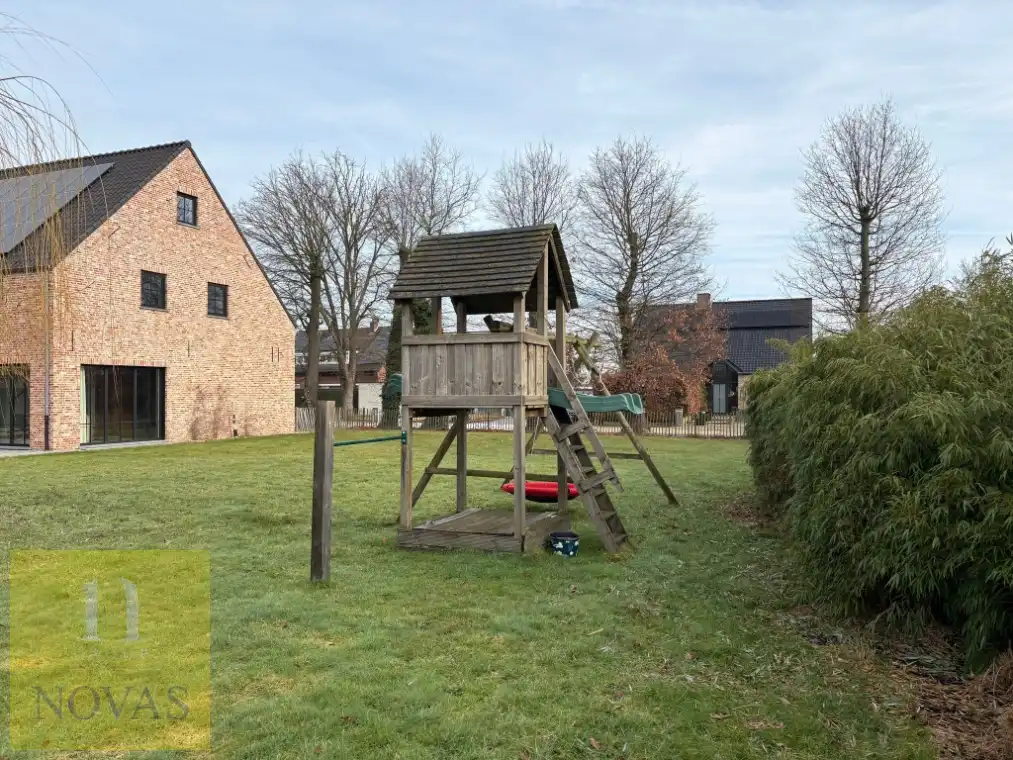 Knappe bouwgrond op mooie locatie, 18m straatbreedte en 612m² oppervlakte foto 4