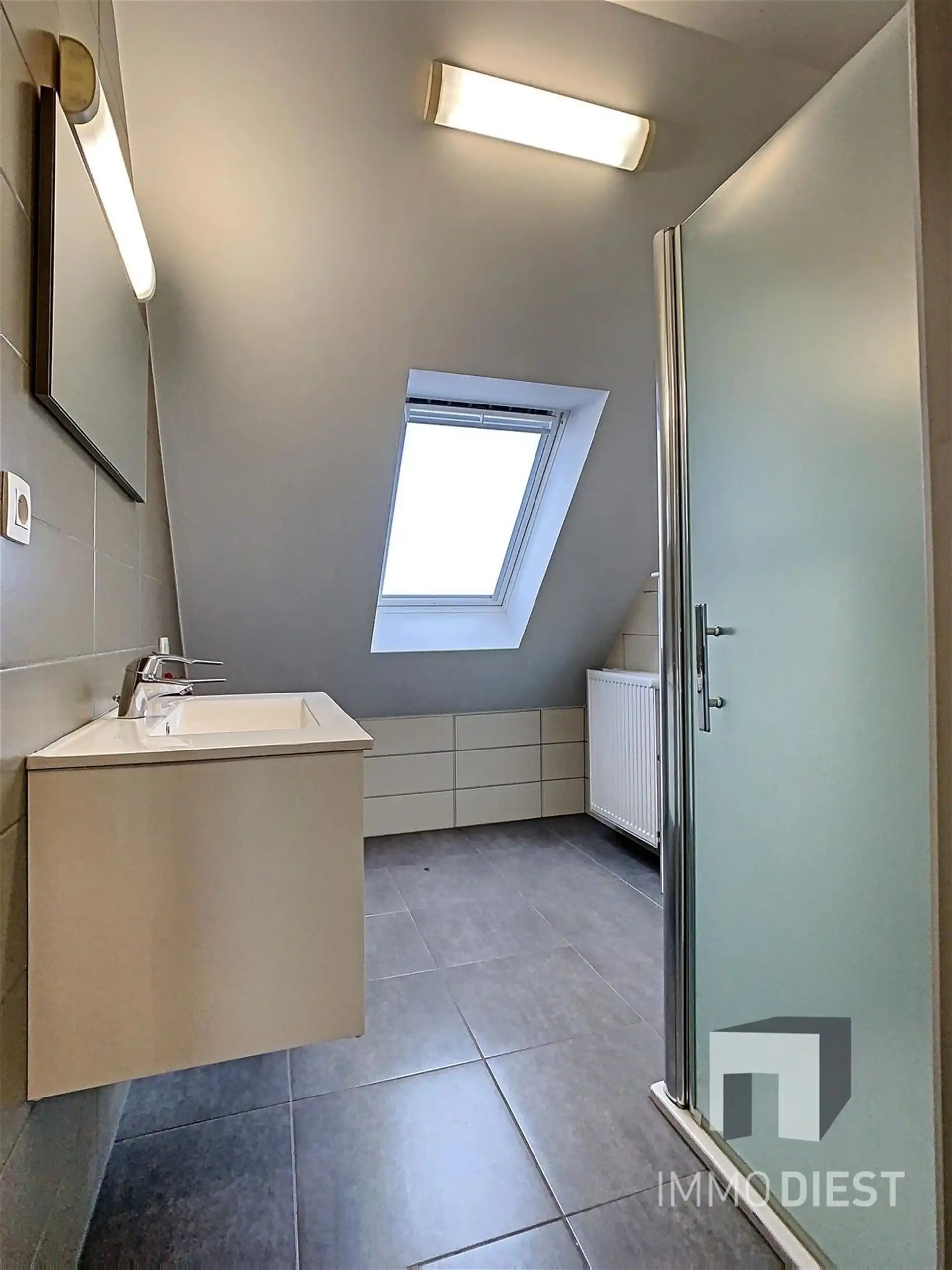Knap nieuwbouwappartement met 1 slaapkamer, autostaanplaats en kelderberging foto 13