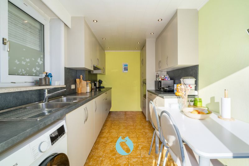 Rustig gelegen appartement met 2 slpks, terras en garage foto 4