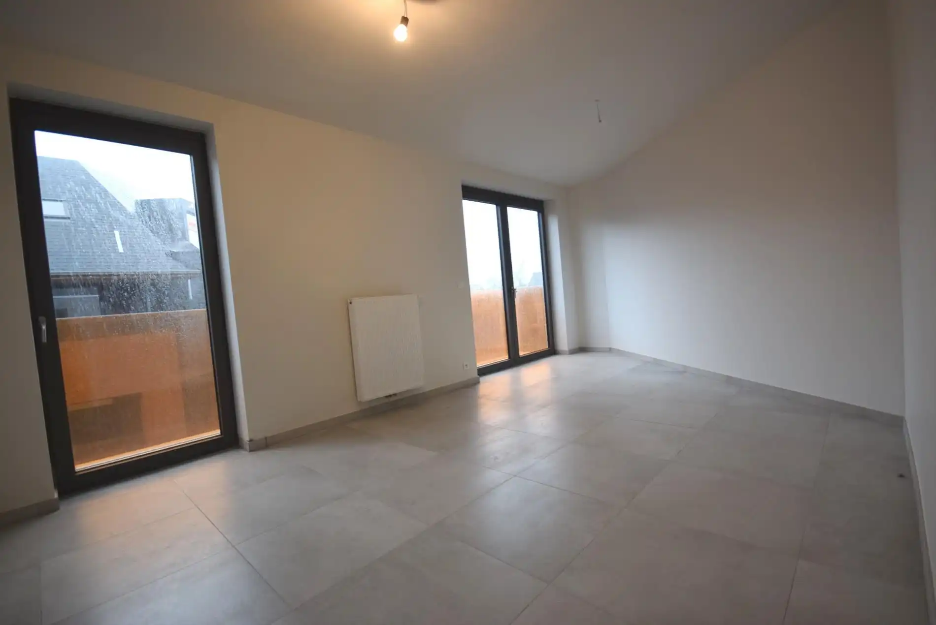 INSTAPKLAAR APPARTEMENT IN CENTRUM RUMBEKE foto 6