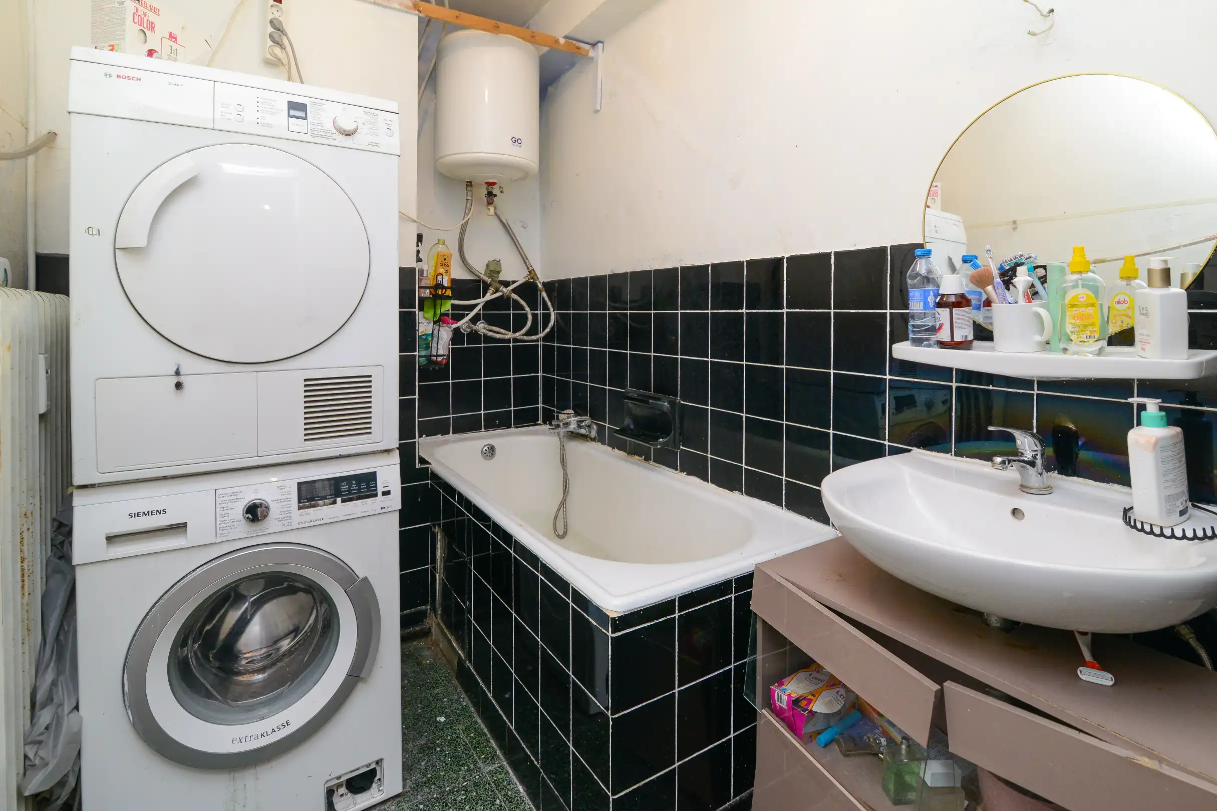 Appartement met 2 slaapkamers + kelderberging te Genk centrum foto 7