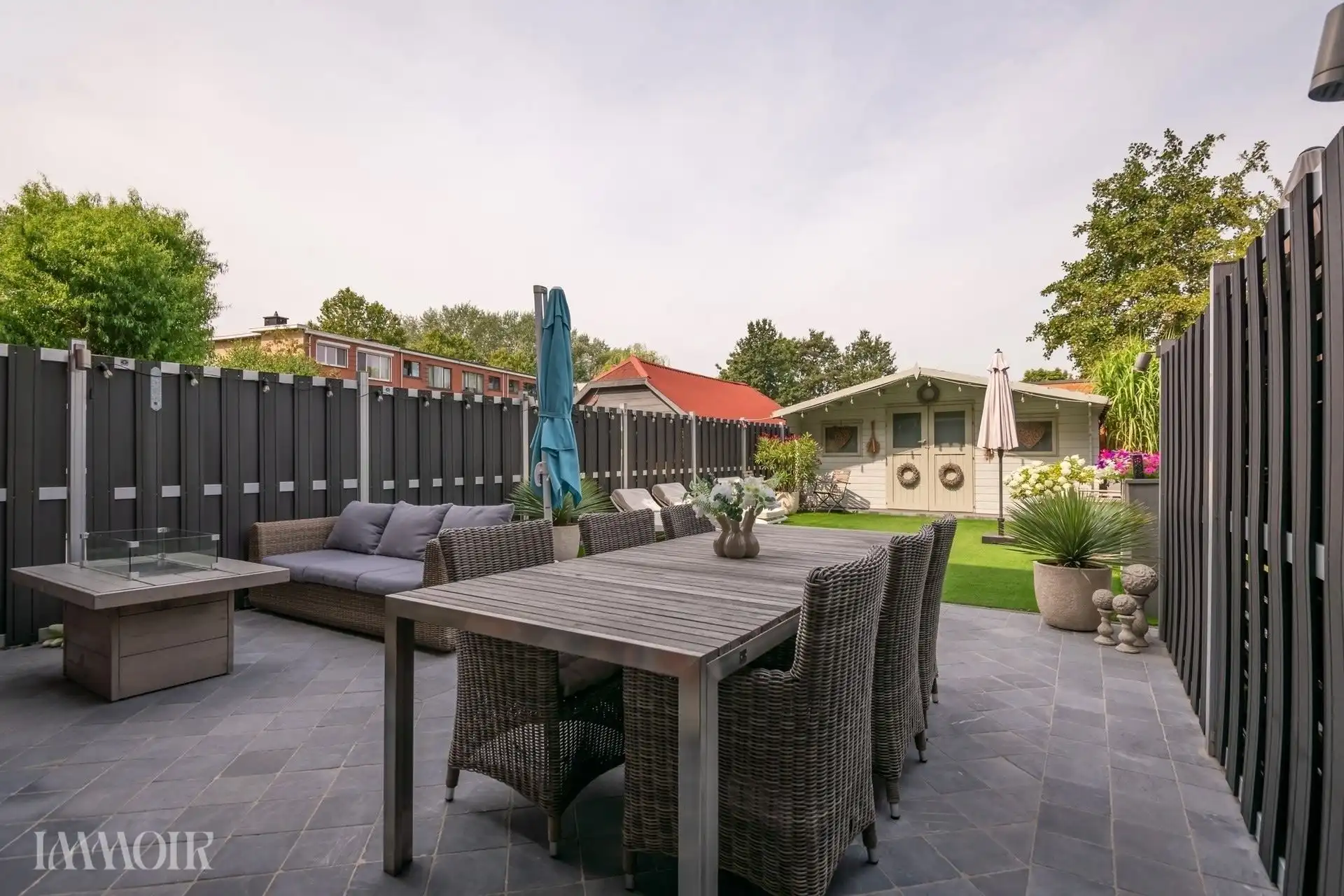 Instapklare bel-etagewoning met zonnepanelen, airco en zonnige tuin. foto 24