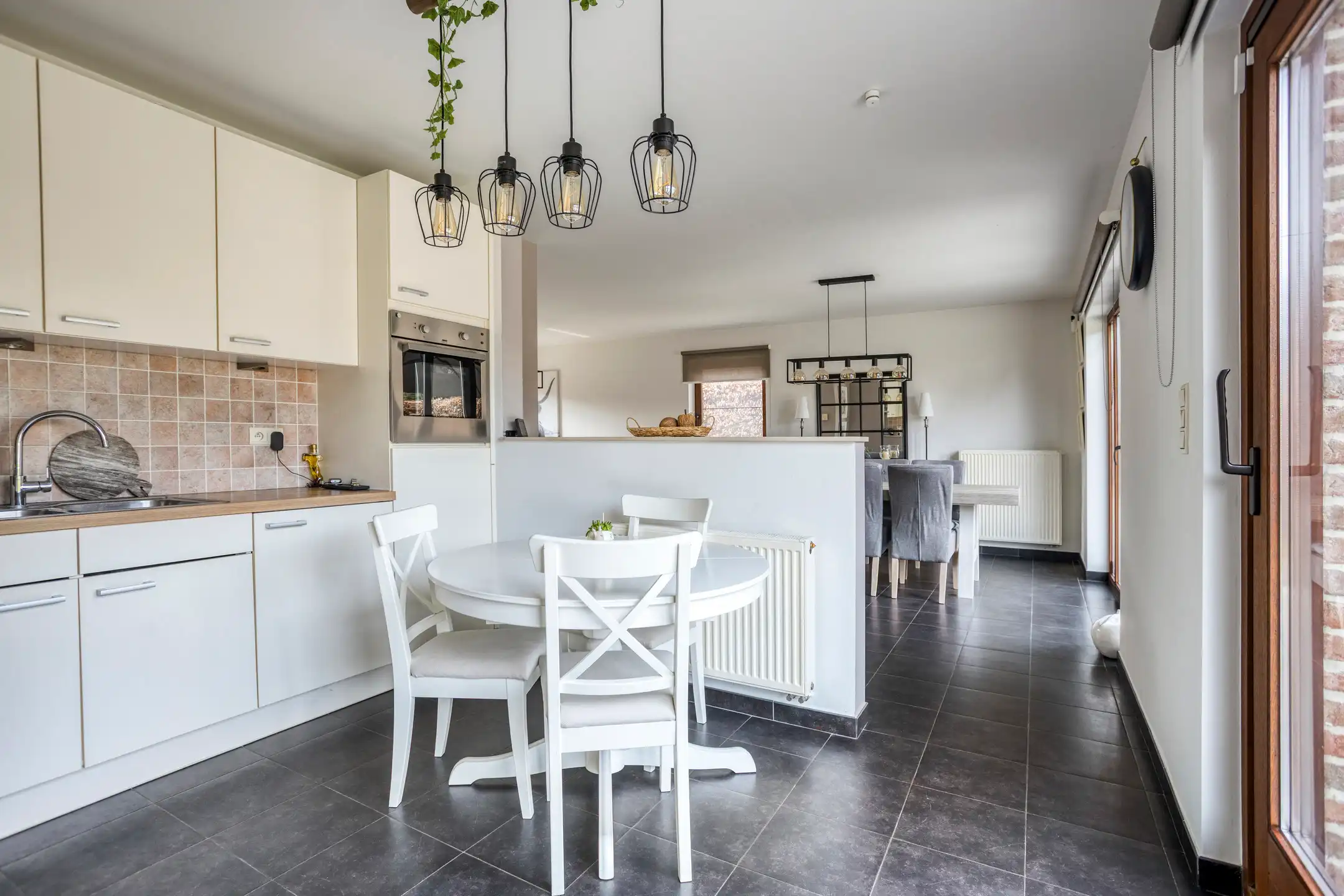 Open bebouwing met 3 slaapkamers te Wezemaal foto 7