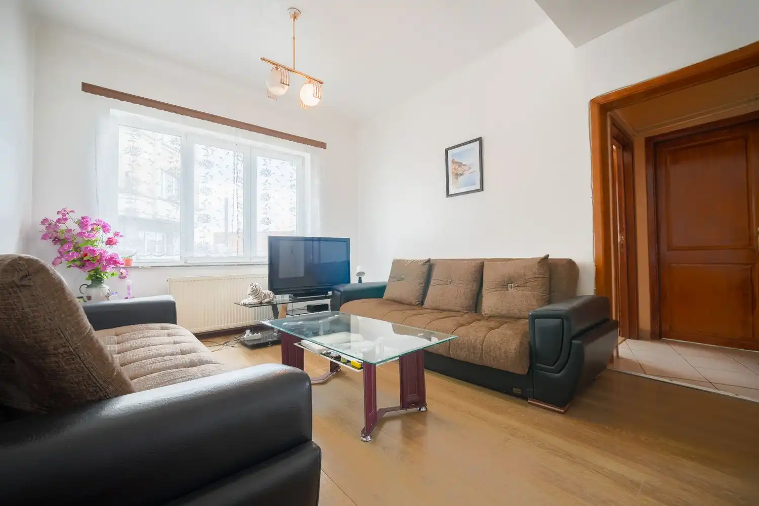 Gezellig appartement met 1 slaapkamer en terras op toplocatie in Anderlecht foto 6