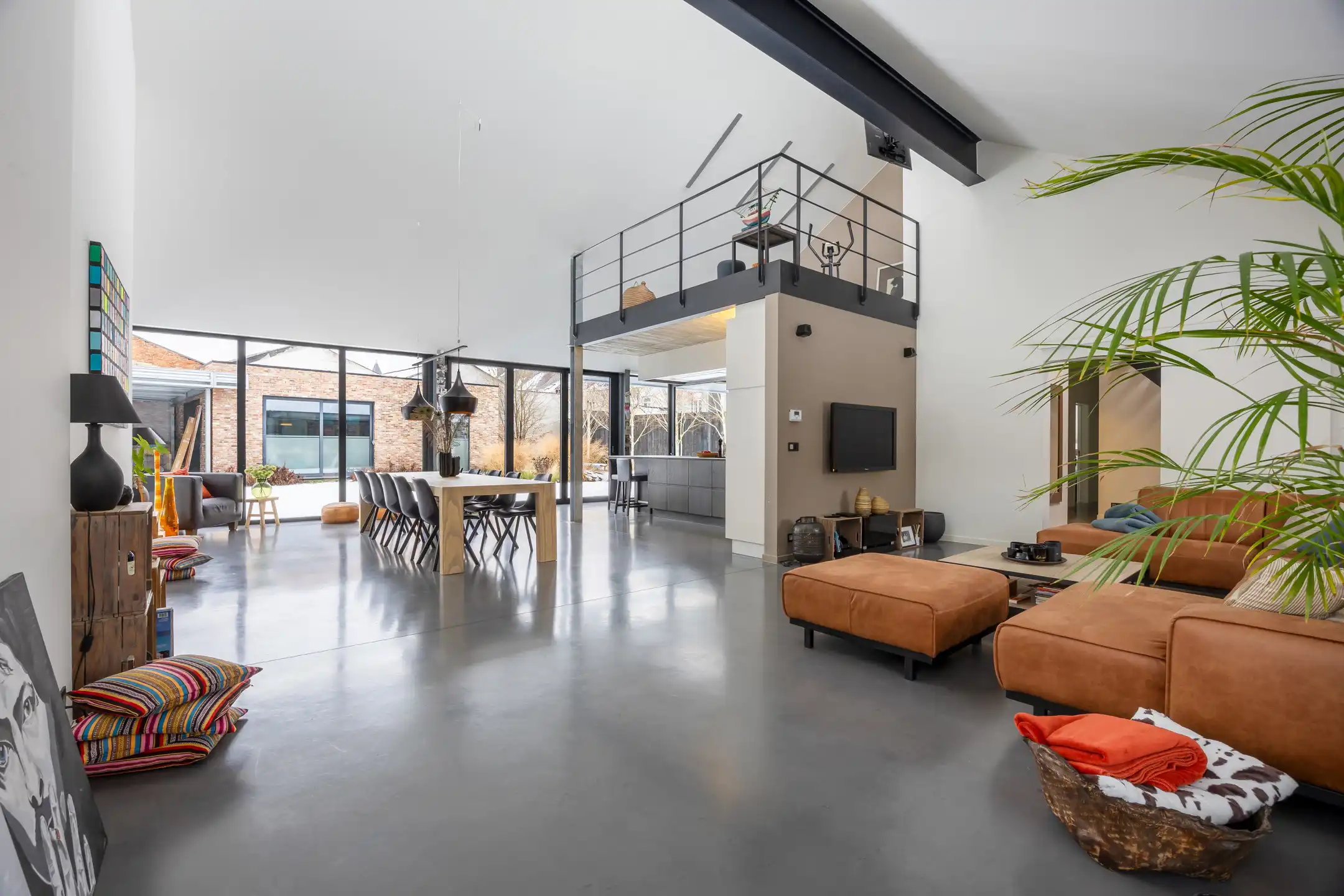 Gerenoveerde hoeve met weiland op een toplocatie in Lier.  foto 8