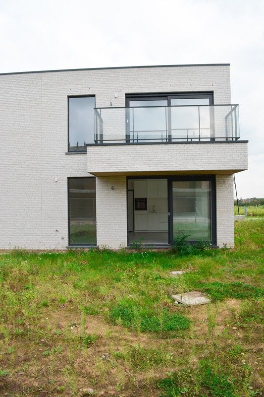 Instapklaar afgewerkte stapelwoningen te Rumbeke foto 8