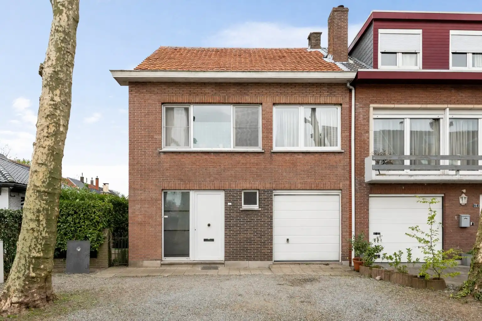 Huis te koop foto {{pictureIndex}}