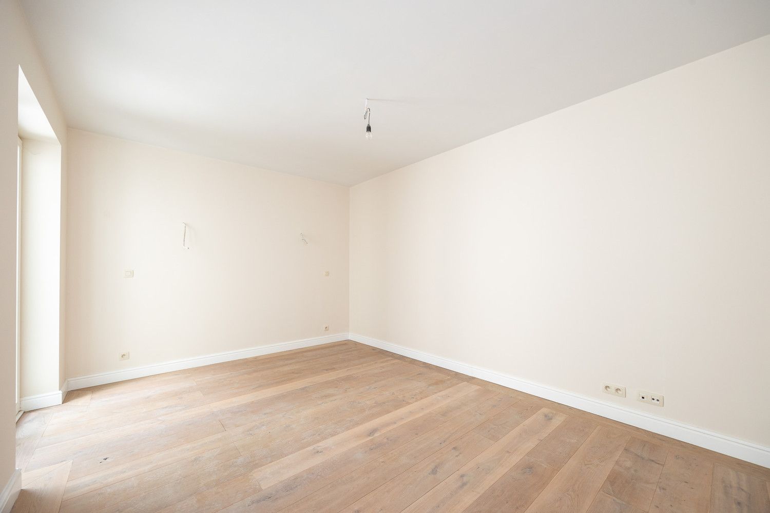 In Optie! Luxueus duplexappartement (170m²) met 2 slaapkamers en 2 badkamers in prachtige herenwoning op toplocatie te Zurenborg foto 17