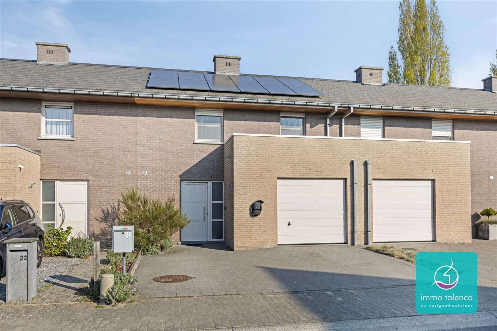 Instapklare woning - 3 slpks - garage - terras - tuin foto 2