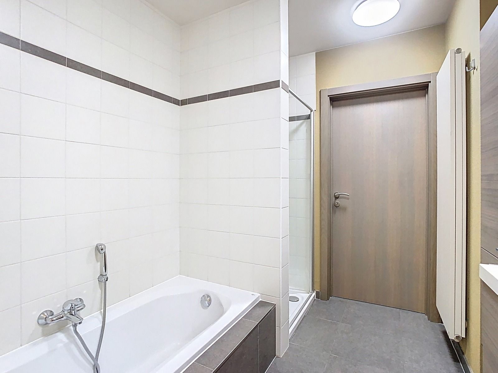 Prachtig appartement met groen uitzicht, 1 SLPK + garage! foto 9