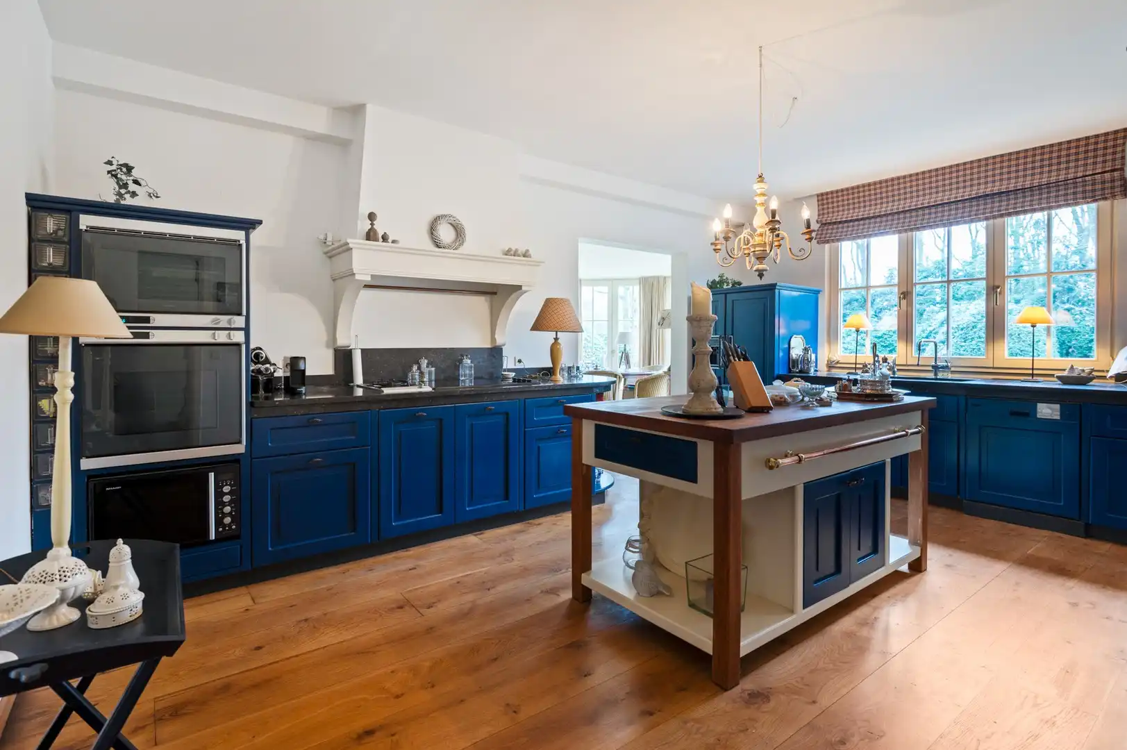 Stijlvolle villa in gegeerde doodlopende straat foto 10