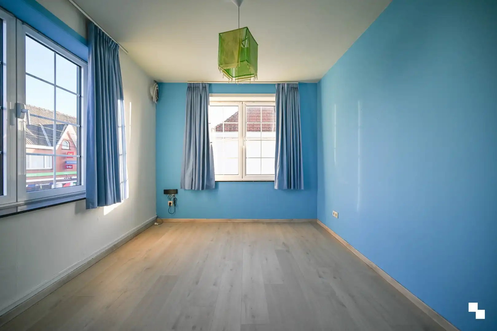 Riante handelswoonst in Waregem foto 30