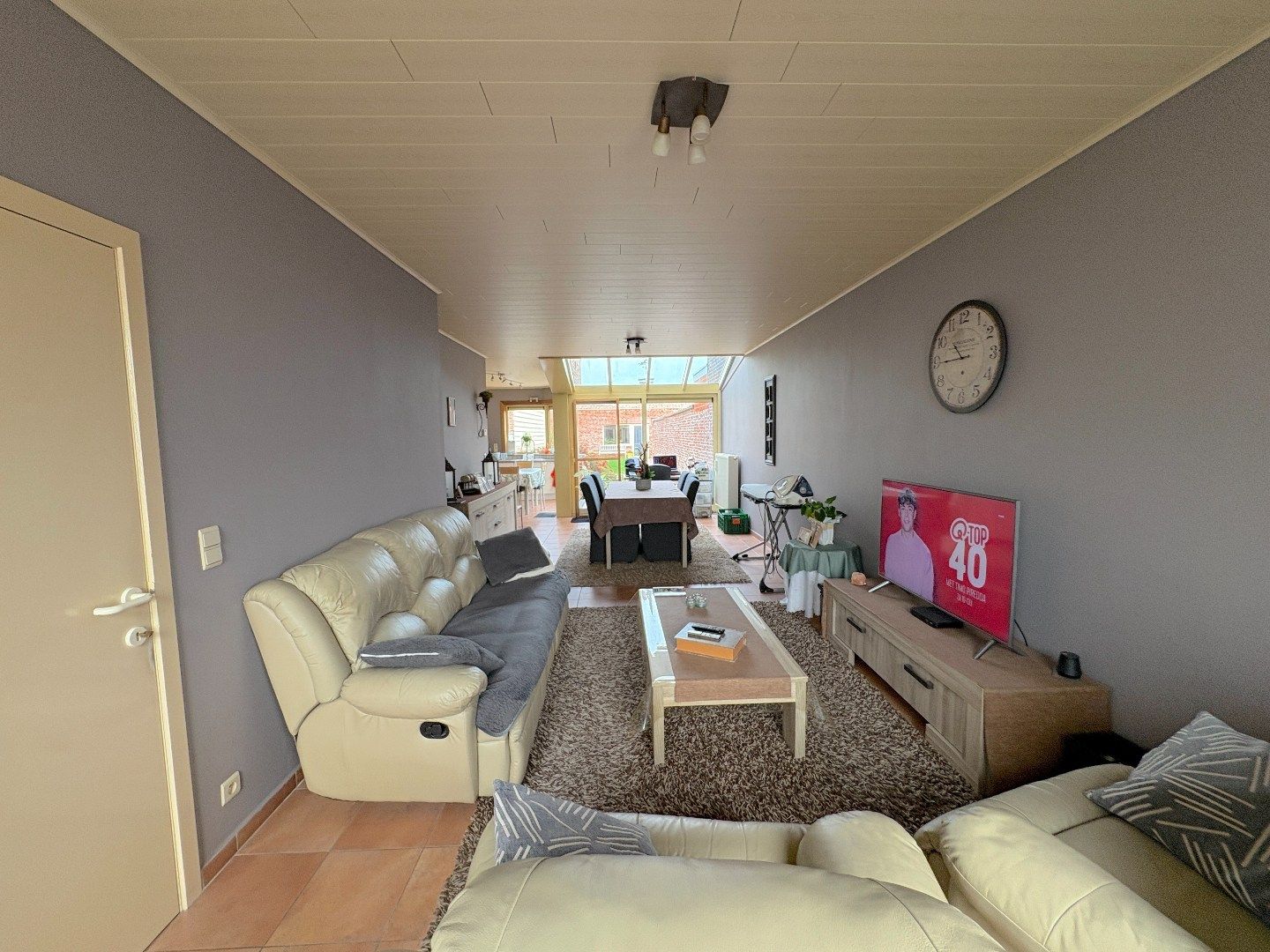 Rijwoning met 3 slaapkamers en garage foto 2