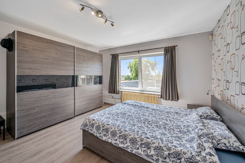 Instapklare gezinswoning met tuin & garage in hartje Dikkelvenne foto 14