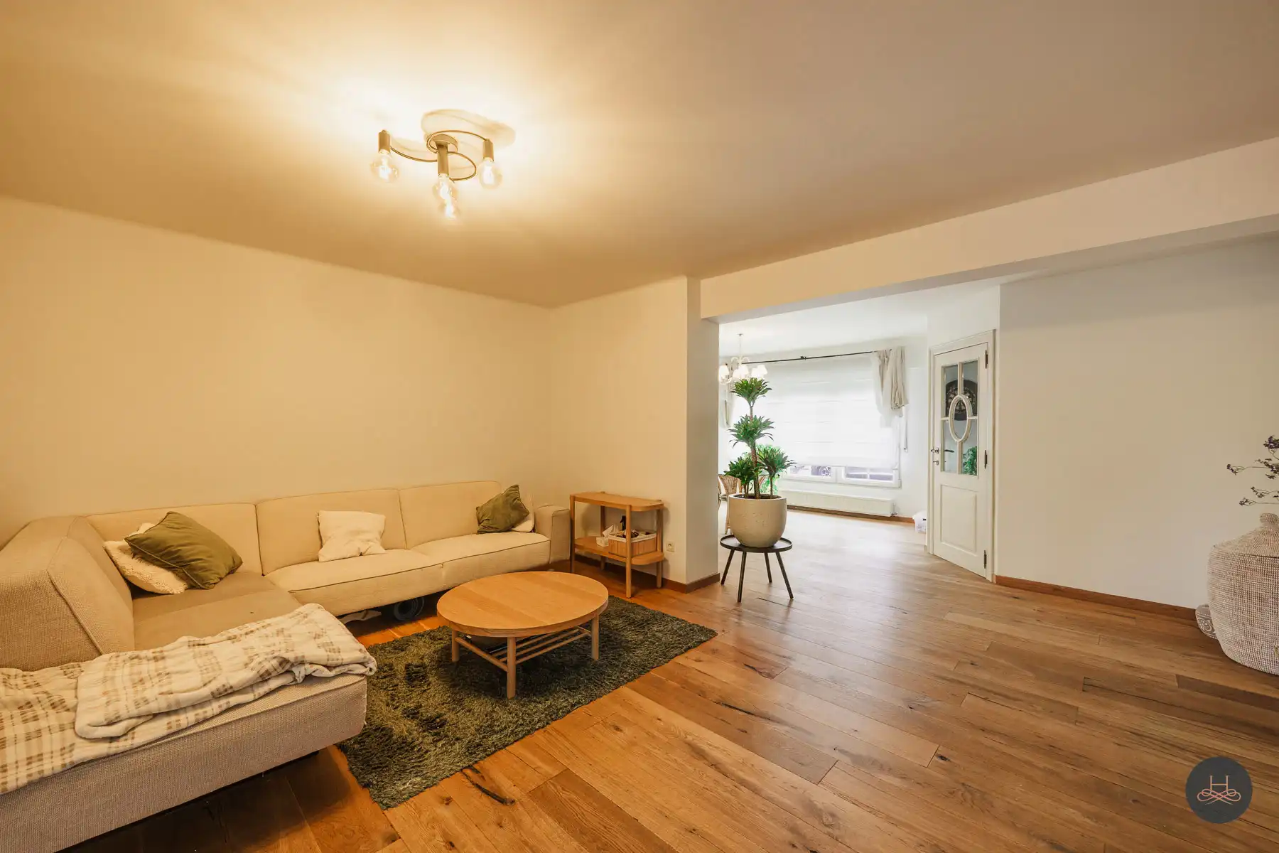 Leuke en ruime woning in centrum Tremelo foto 9