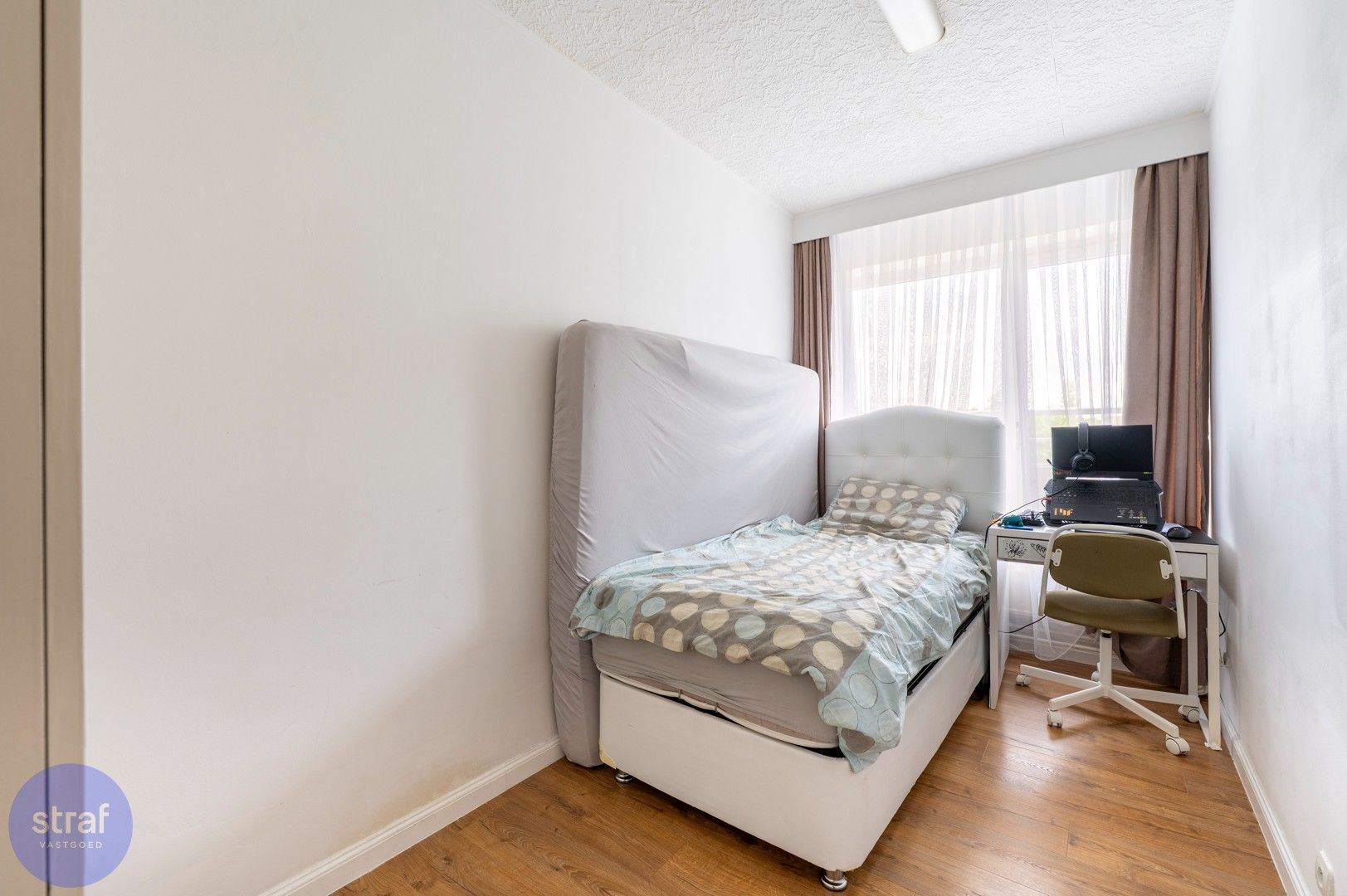 Ruim 3 slpk appartement op Linkeroever foto 12