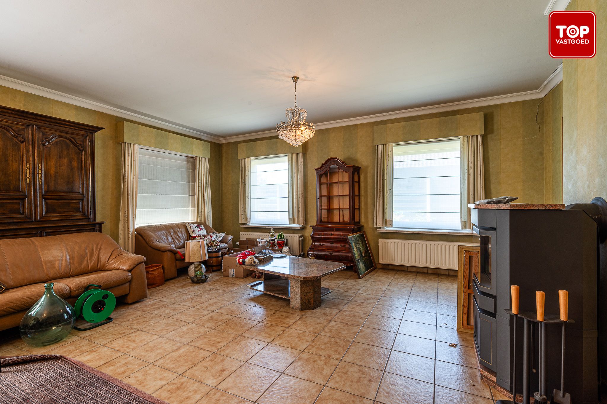 Op te frissen woning met 5 slaapkamers in het rustige Vinderhoute foto 3