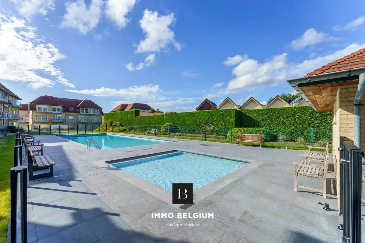 Perfect onderhouden studio in Green Garden (complex met zwembad) foto {{pictureIndex}}