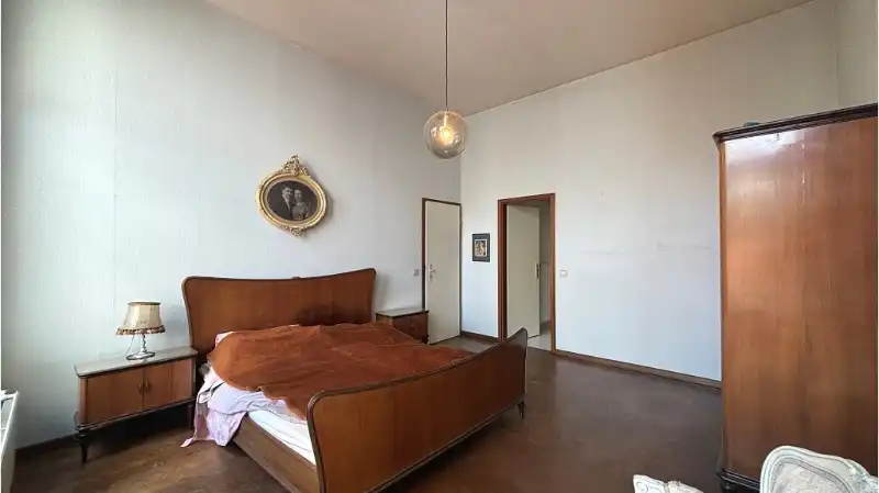 Ruim en comfortabel 3-slaapkamerappartement met GARAGE te huur in Brugge foto 5