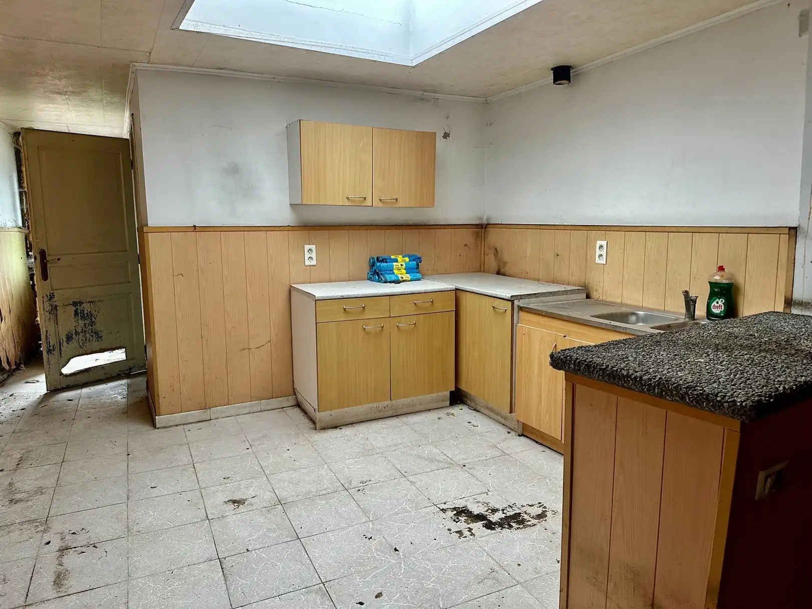 Totaal te renoveren HOB foto 4