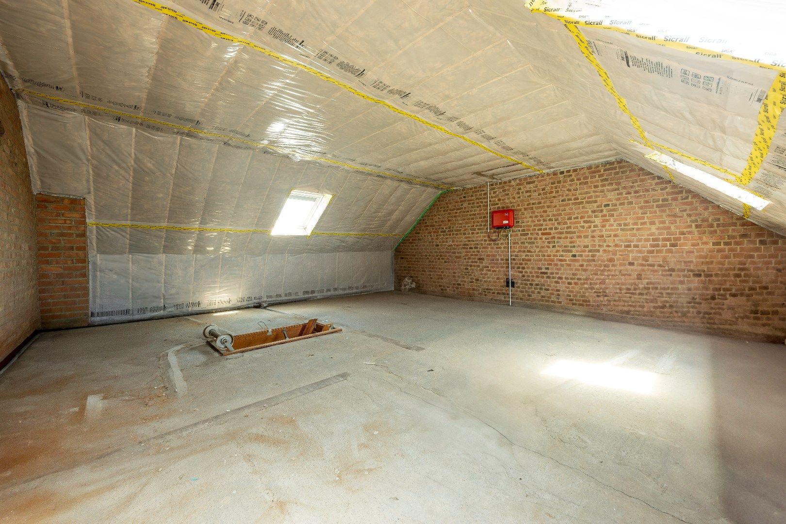 KLOEKE WONING MET 3 SLAAPKAMERS EN TUIN foto 11