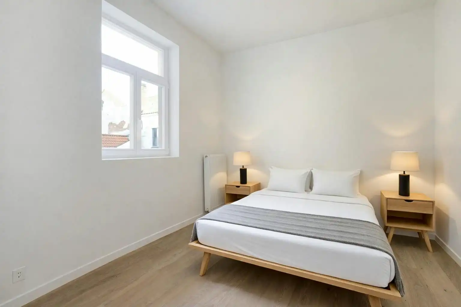 Gerenoveerde woning met drie slaapkamers te koop in Brugge  foto 9