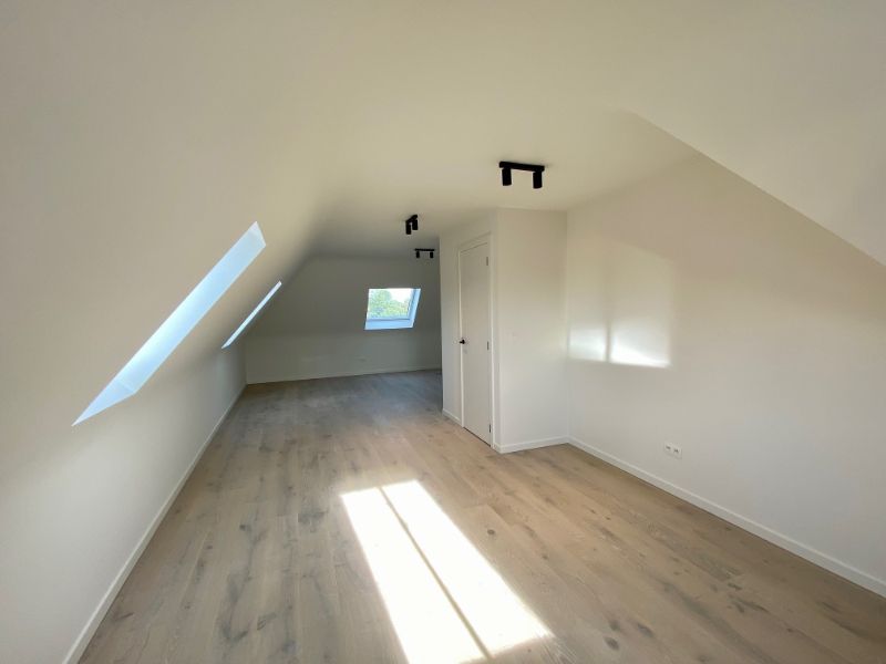 Recente instapklare woning met 3 slaapkamers foto 14