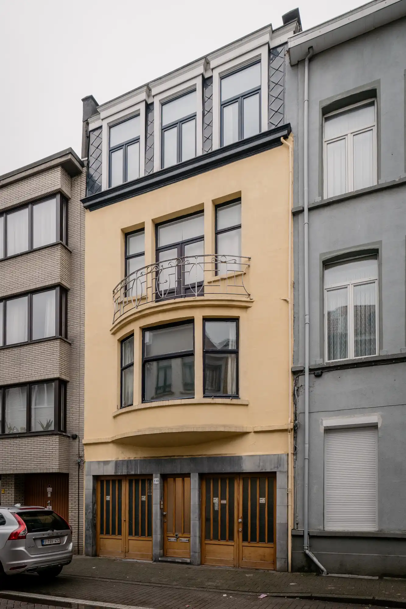 Woning waarbij je (na renovatie) alleen nog maar ‘achter de geraniums wilt zitten’ foto 23