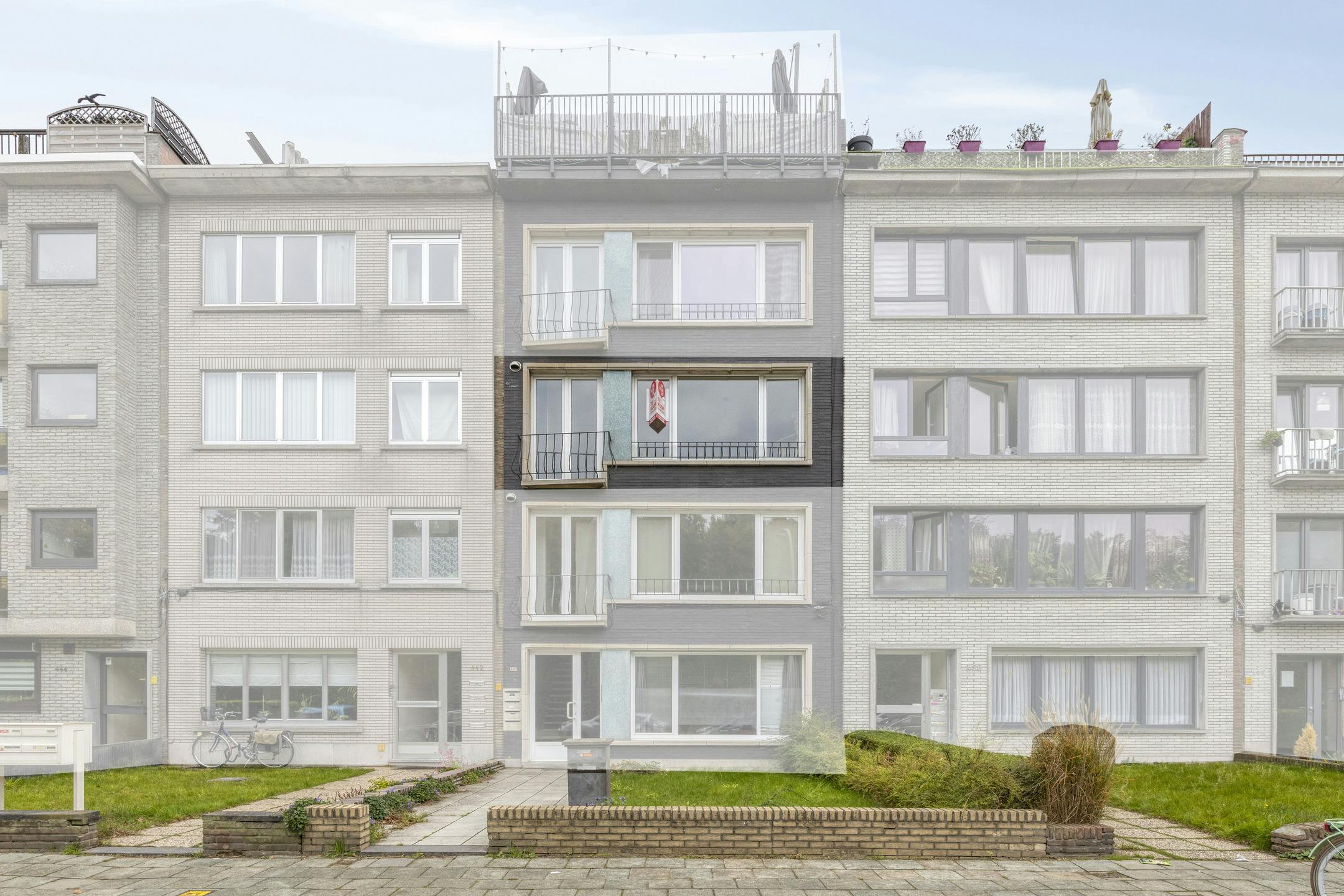 Charmant appartement met twee slaapkamers te Deurne! foto 15