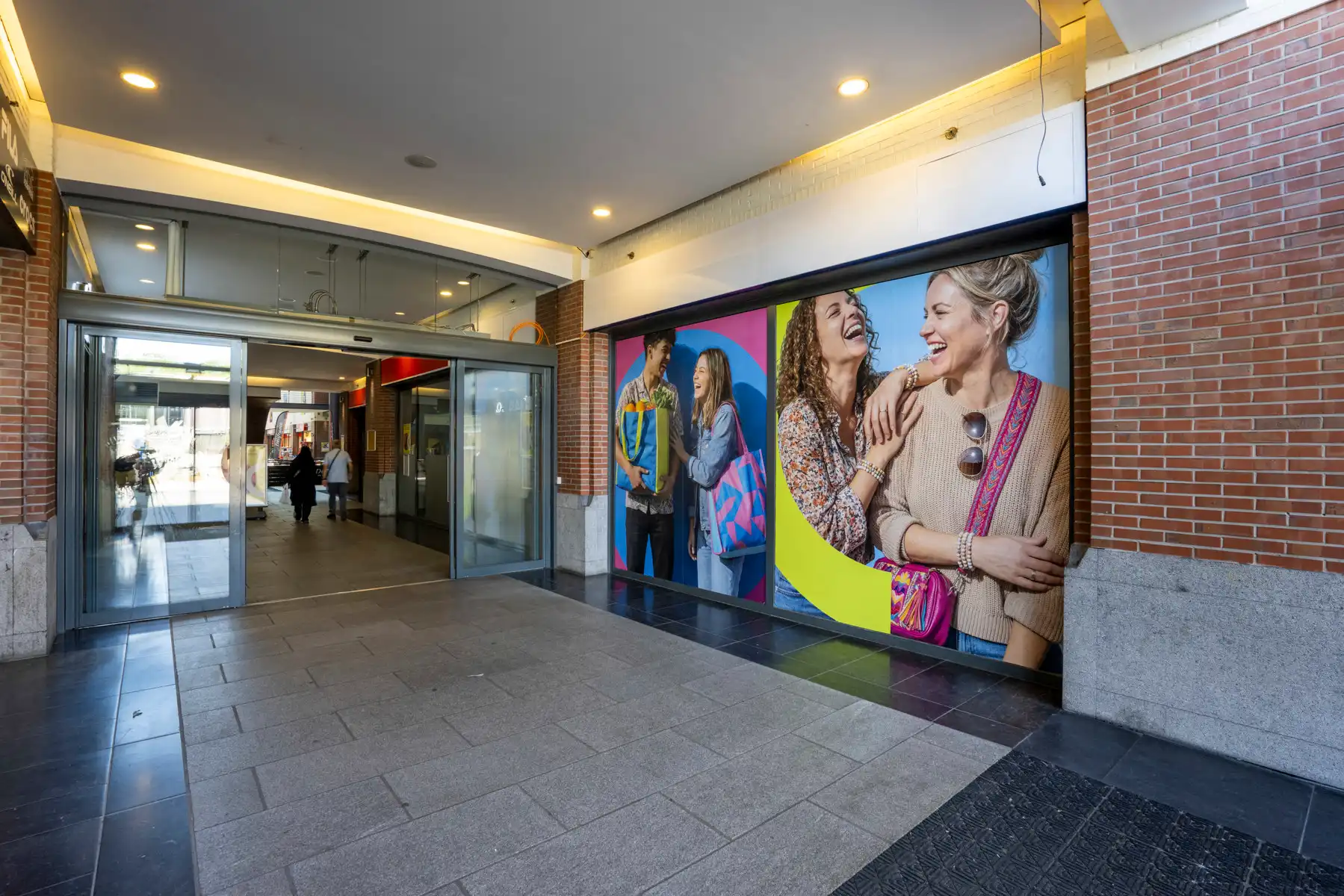 Commerciële ruimte te huur Sint-Bernardsesteenweg 312-320 - 2020 Antwerpen