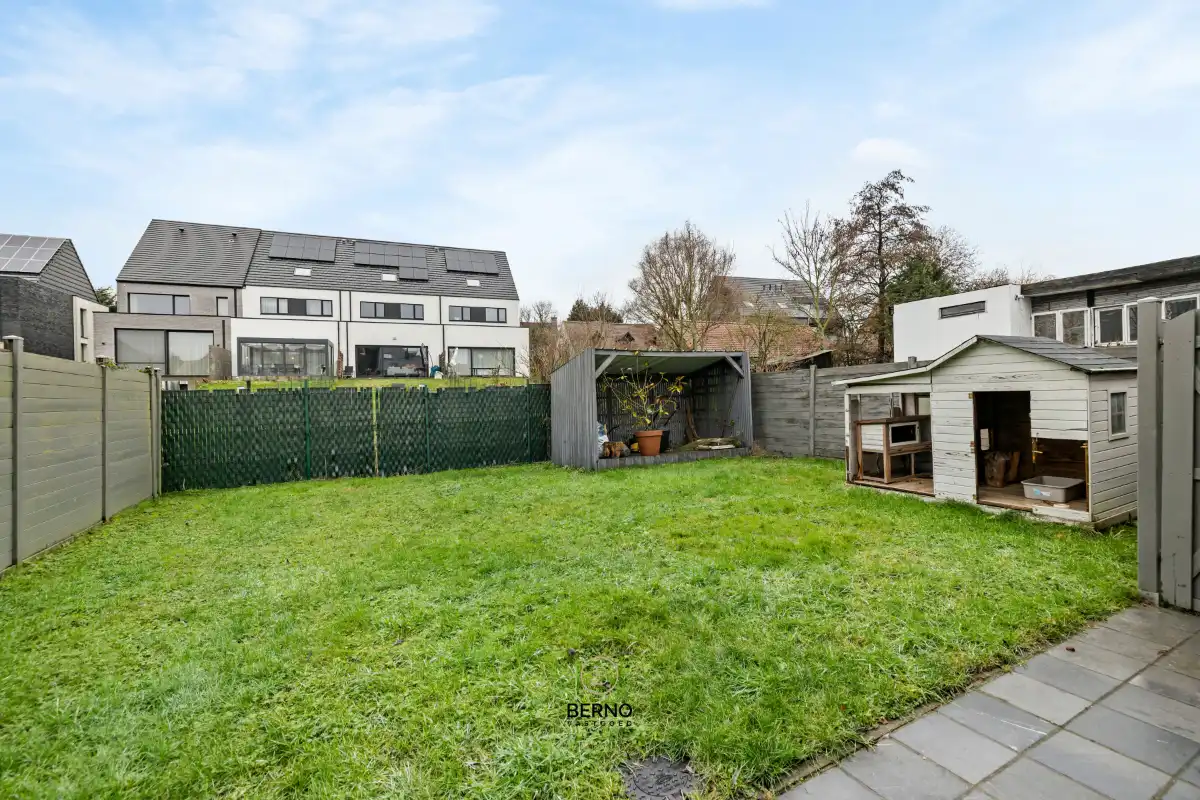 Instapklare halfopen bebouwing met ruime kelder foto 20