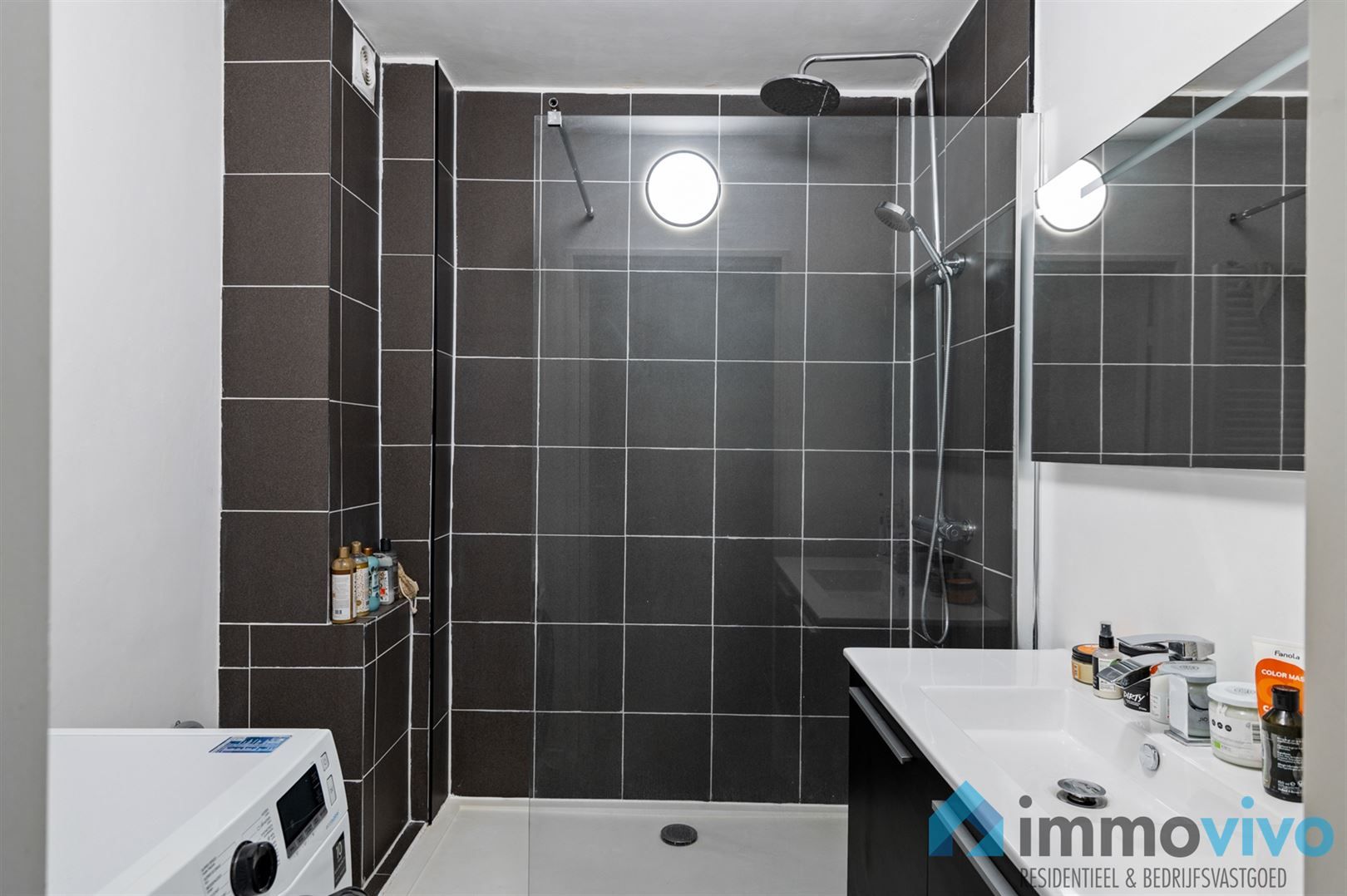 Gelijkvloers appartement met tuin foto 10