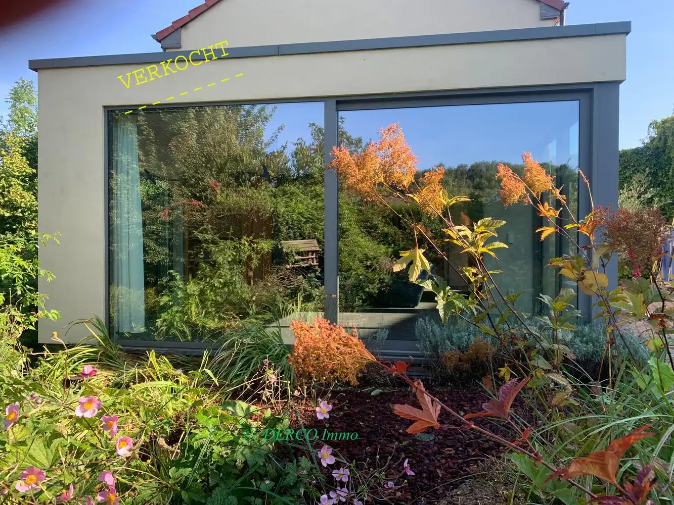 mooi geheel van ruime woning met vrijstaand bijgebouw (zorgwoning, atelier, kantoor, B&B, ....) -  zeer RUSTIGE ligging tussen Leuven, Bierbeek en Hoegaarden foto {{pictureIndex}}