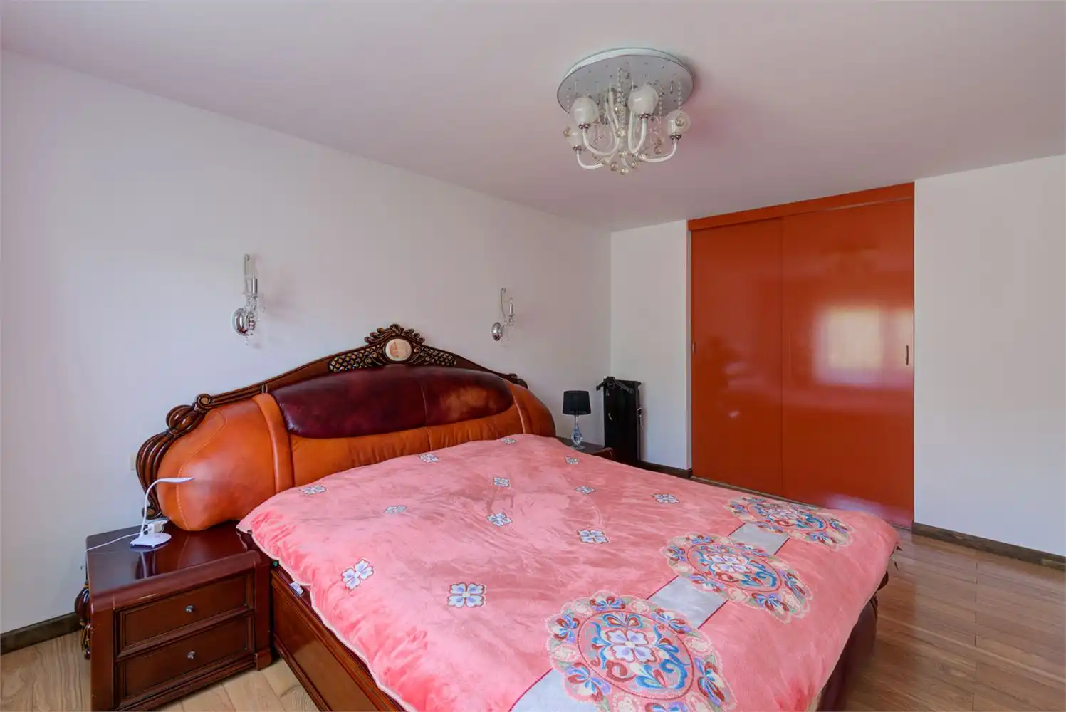 UNIEKE VILLA MET 6 SLAAPKAMERS EN 3 BADKAMERS IN VELDWEZELT foto 16