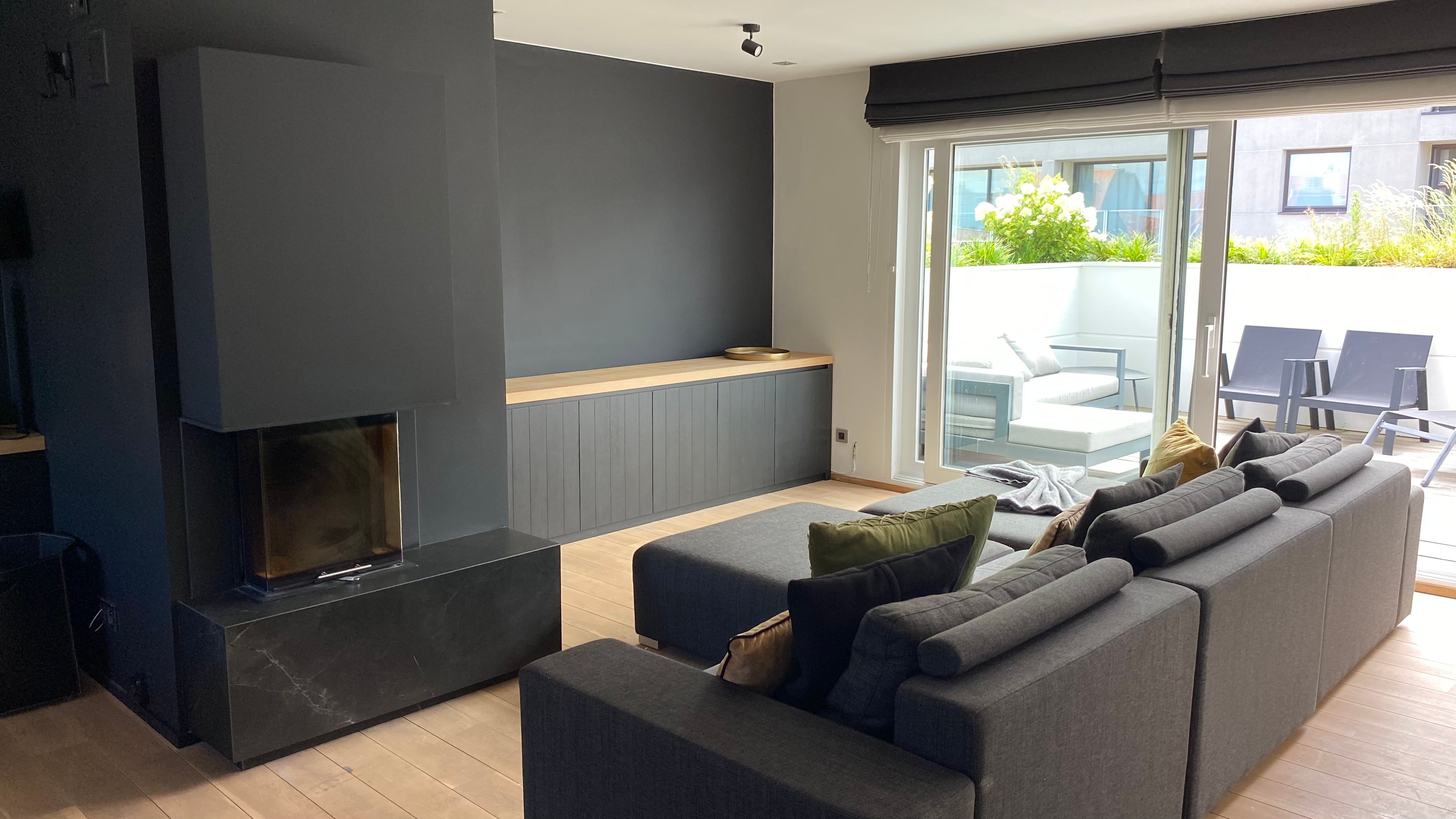 Lichtrijke en ruime penthouse nabij strand en Lippenslaan foto 4