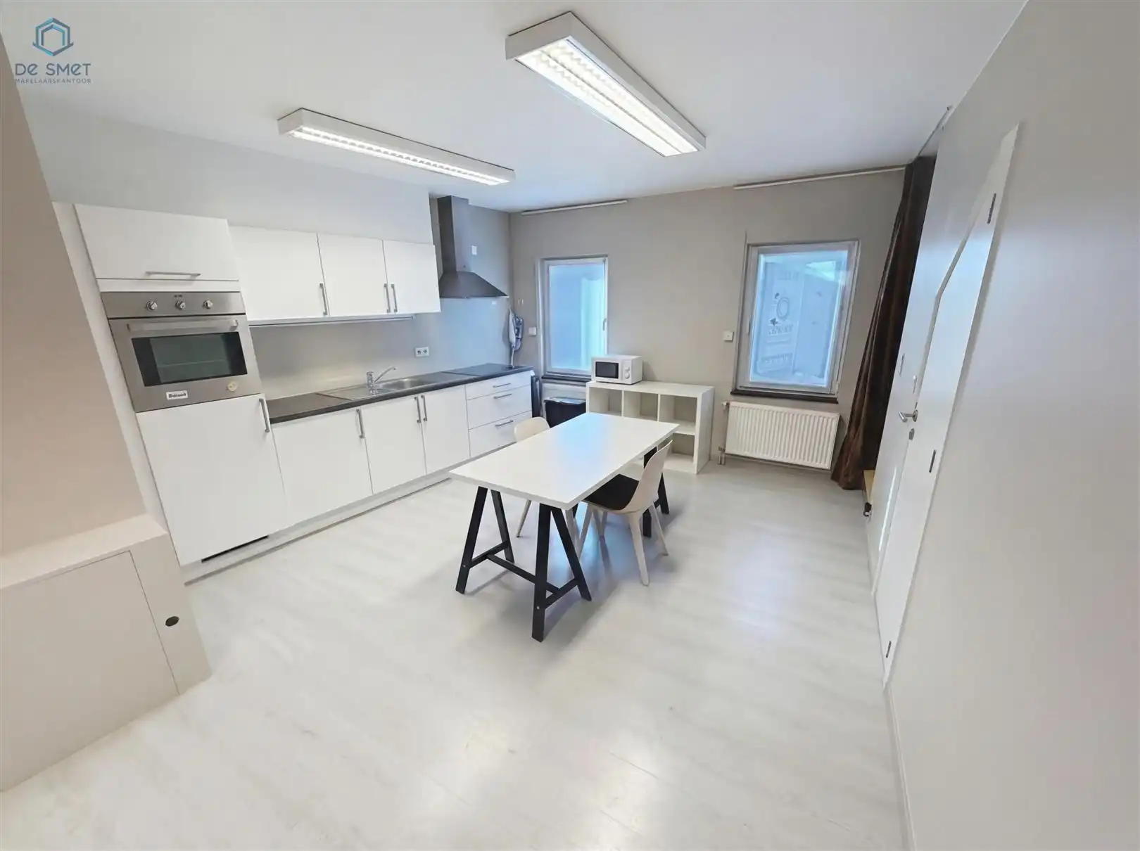 Instapklaar duplex appartement met 2 slaapkamers in hartje Brakel foto 3