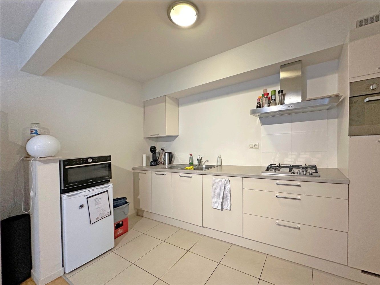 Mooi, recent appartement met twee slaapkamers op centrale locatie te Wommelgem foto 6