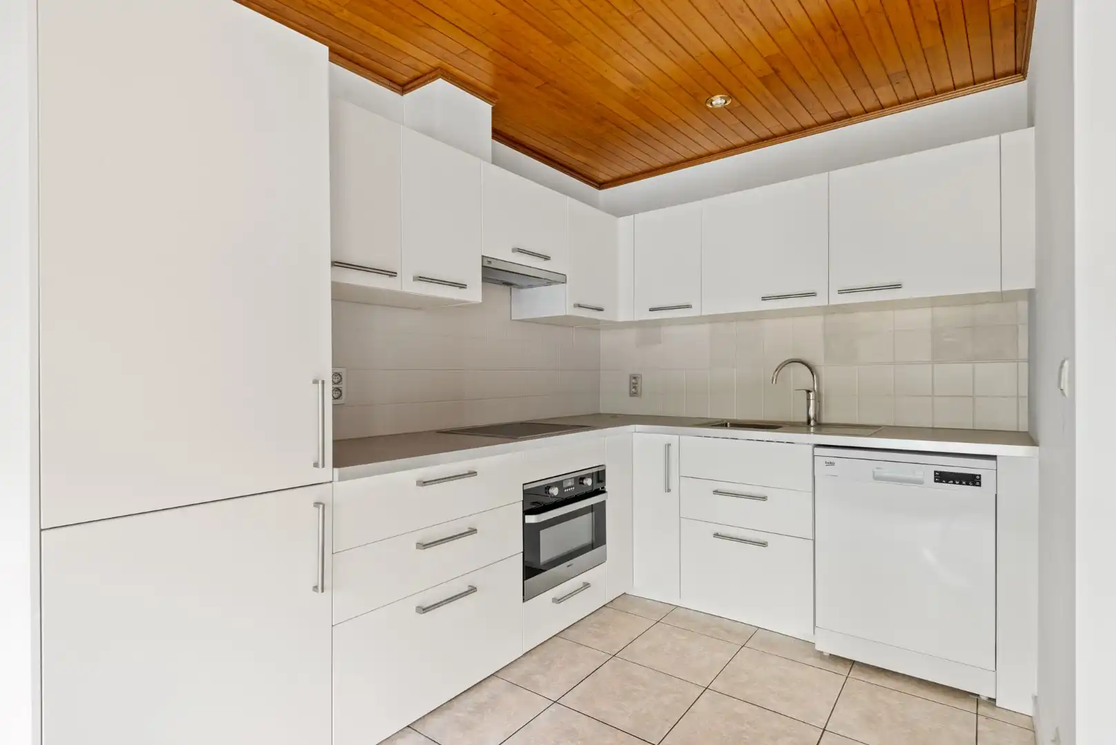 Appartementsgebouw met 2 garageboxen foto 9