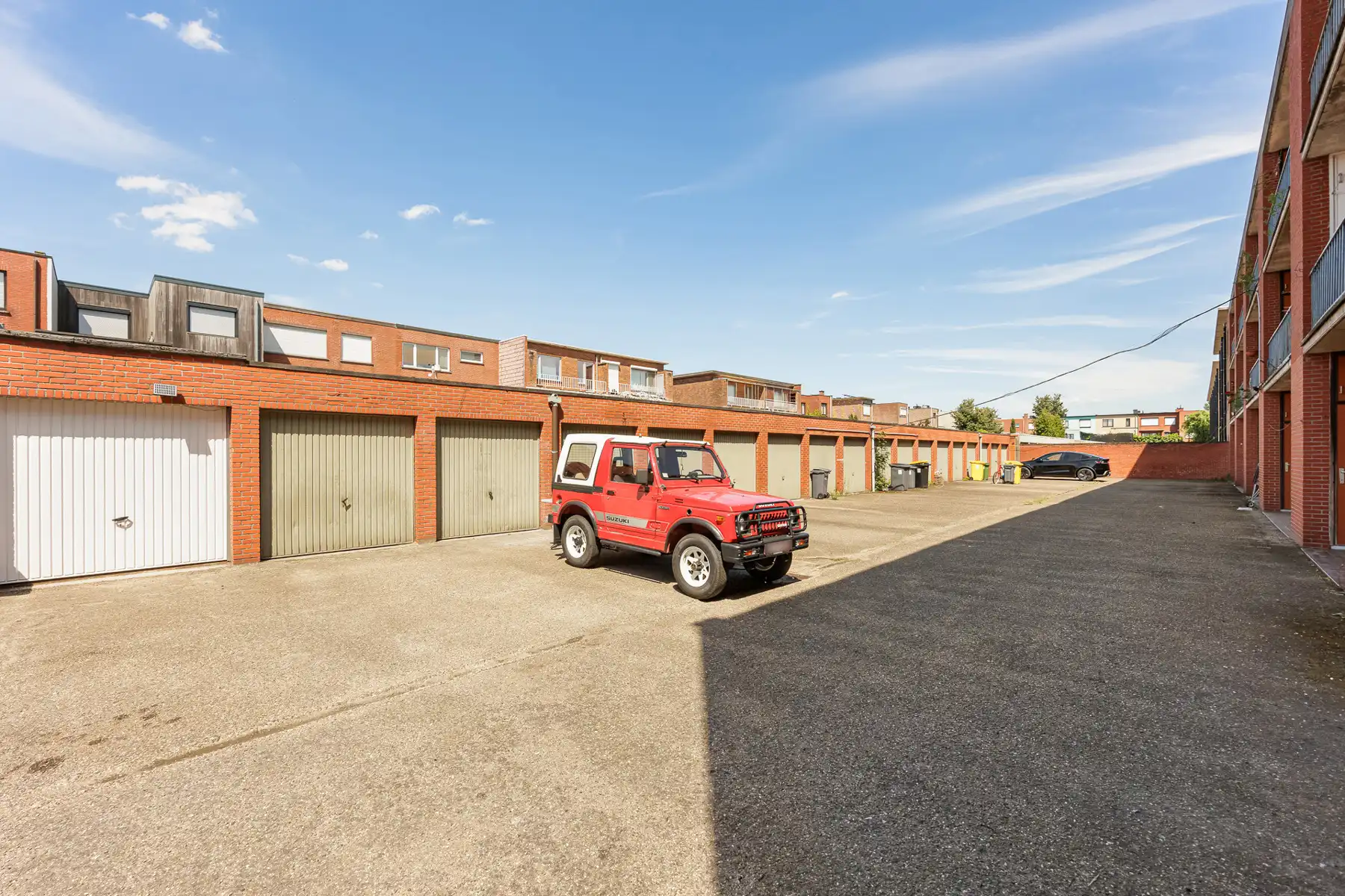Totaal gerenoveerd appartement (99m²) met 2 slaapkamers en terras. foto 14