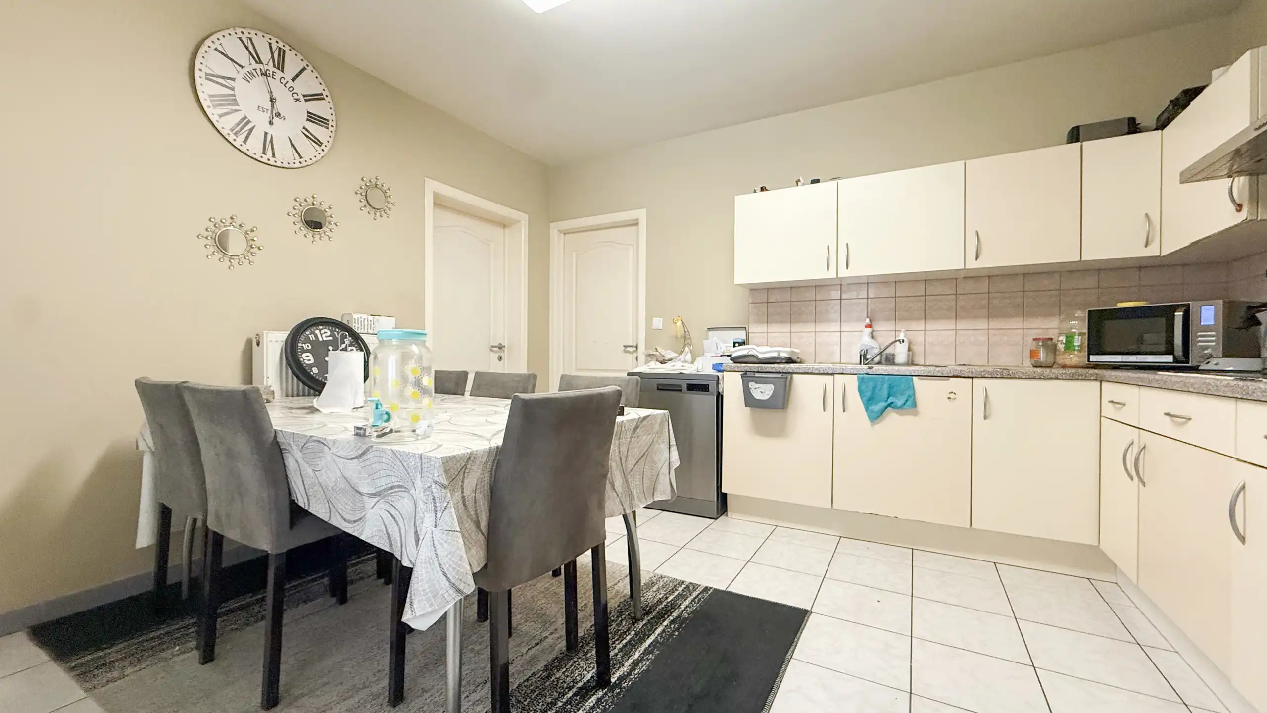 Gelijkvloers appartement met 2 slpk en privé buitenruimte! foto 7