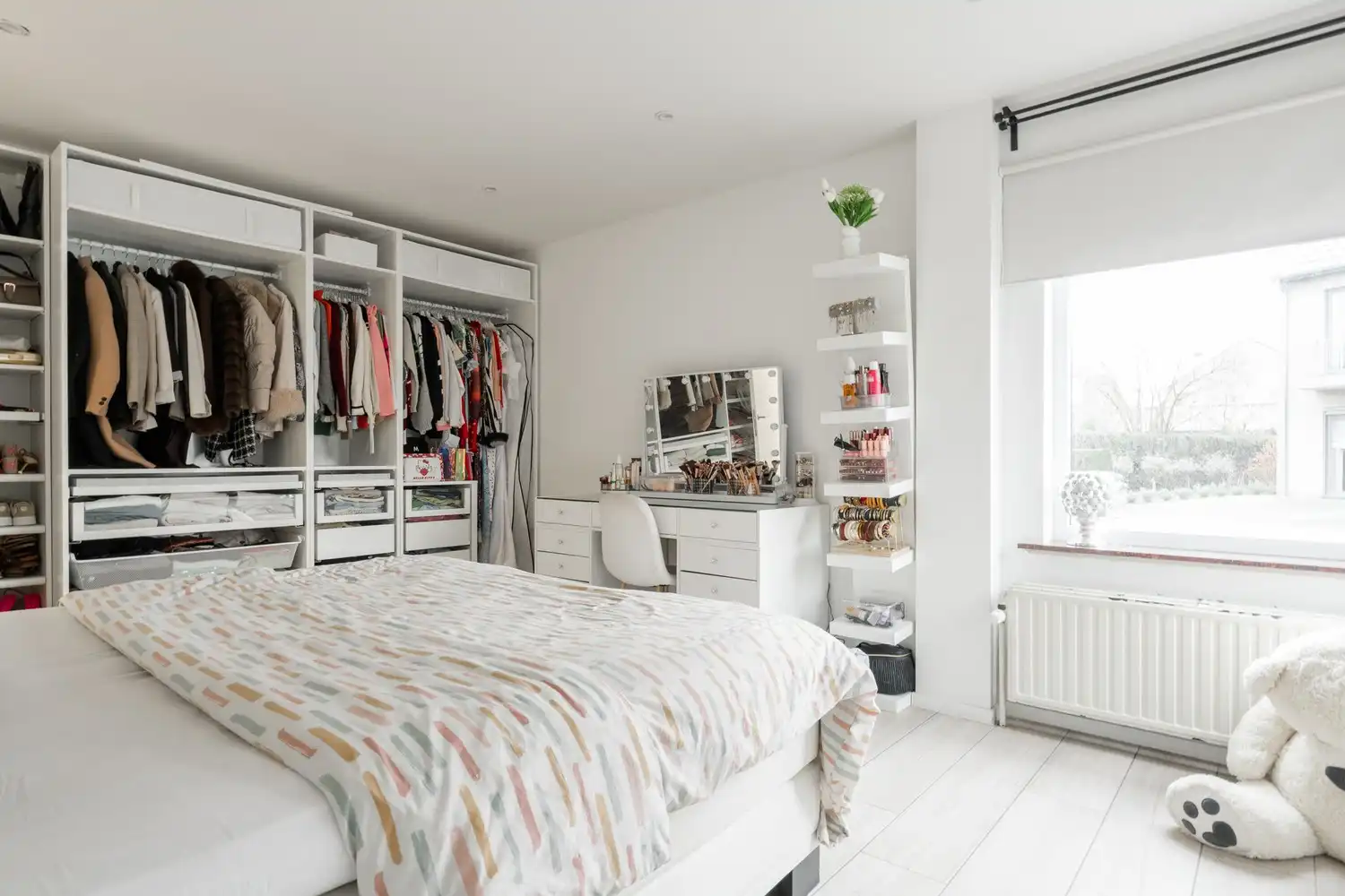 Ruim en lichtrijk 3-slaapkamerappartement met terras & tuin in Achel foto 23