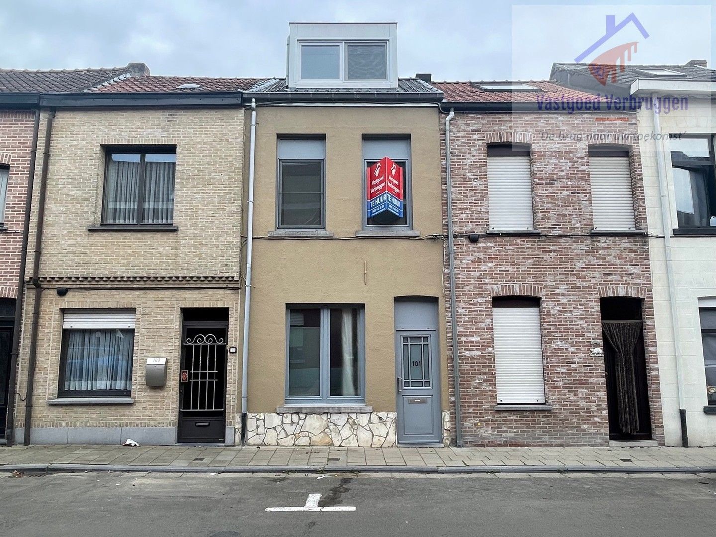 Gezellige energiezuinige woning met 2 slaapkamers in centrum Aalst foto {{pictureIndex}}