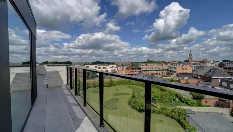 Exclusieve penthouse 137m² + dakterras 86m² in parkdomein foto 25